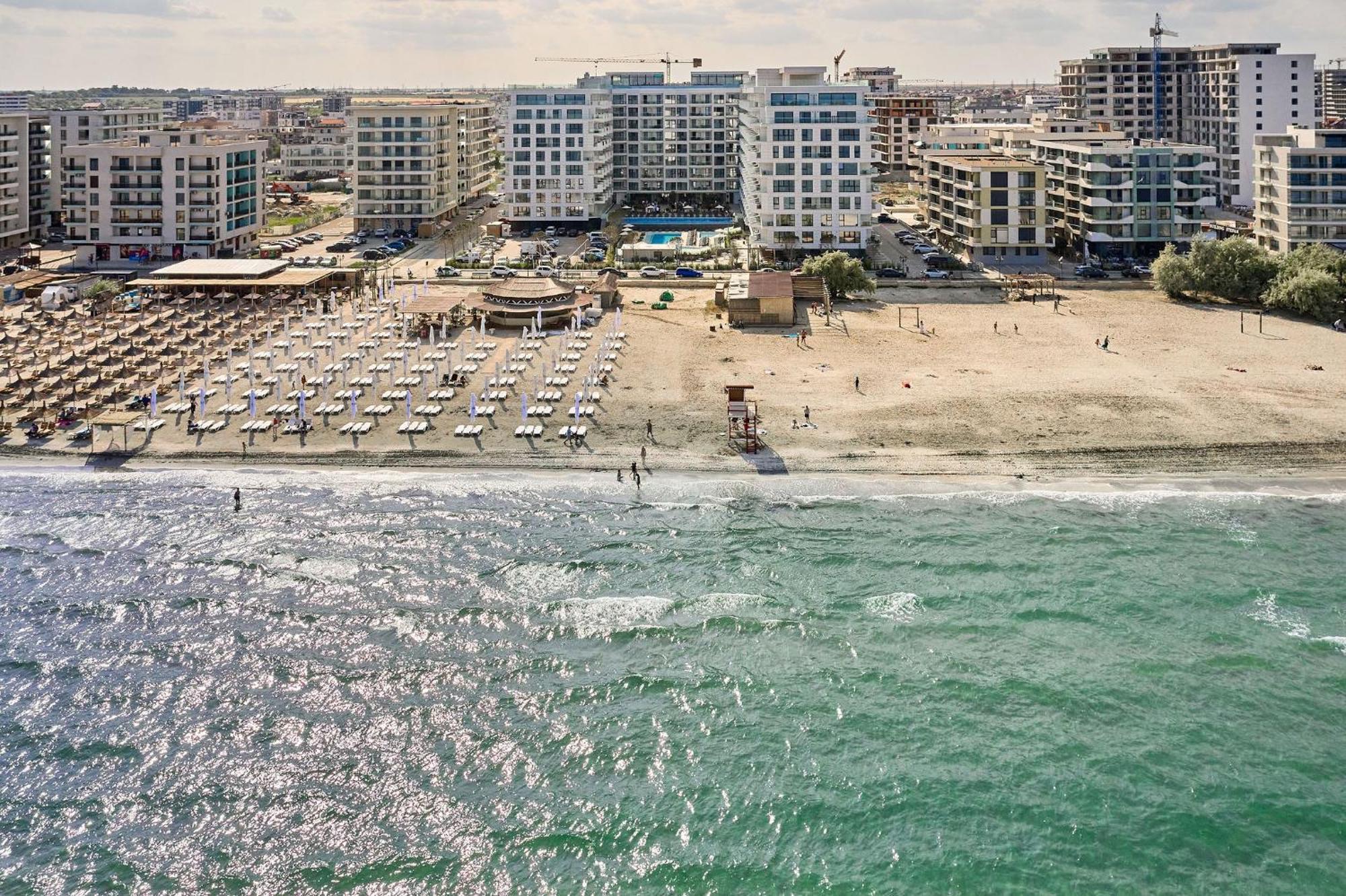 Soleil Anne Studio In Infinity Beach Resort - Parking Mamaia Exterior photo